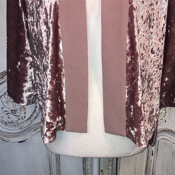 ZARA NWOT Cropped Dusty Mauve Crushed Velvet Kimono Jacket Size S-M - Picture 5 of 11